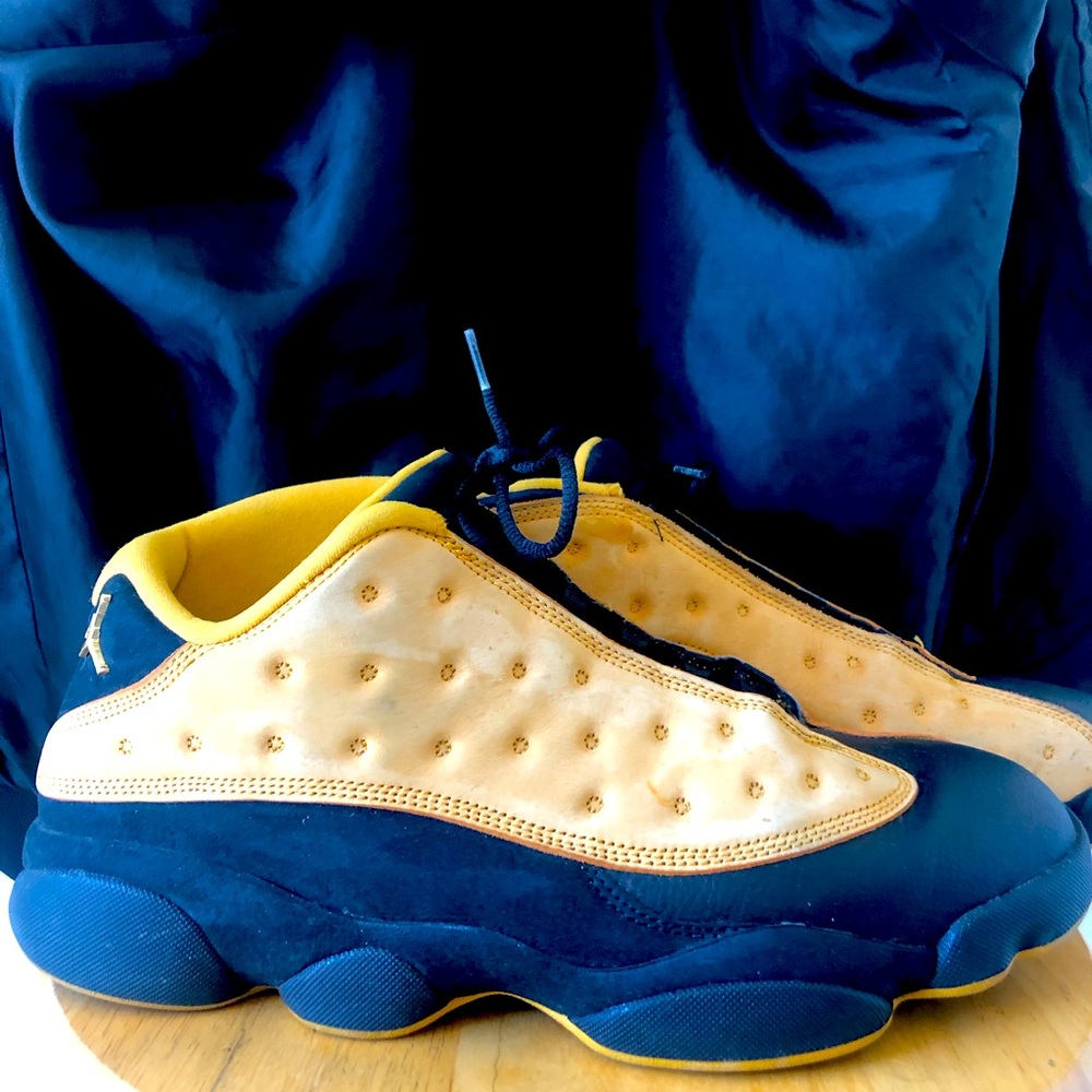 AIR JORDAN 13